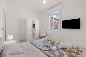 Appartement Familial, plusieurs chambres (Boccaccio) | 2 chambres, draps fournis