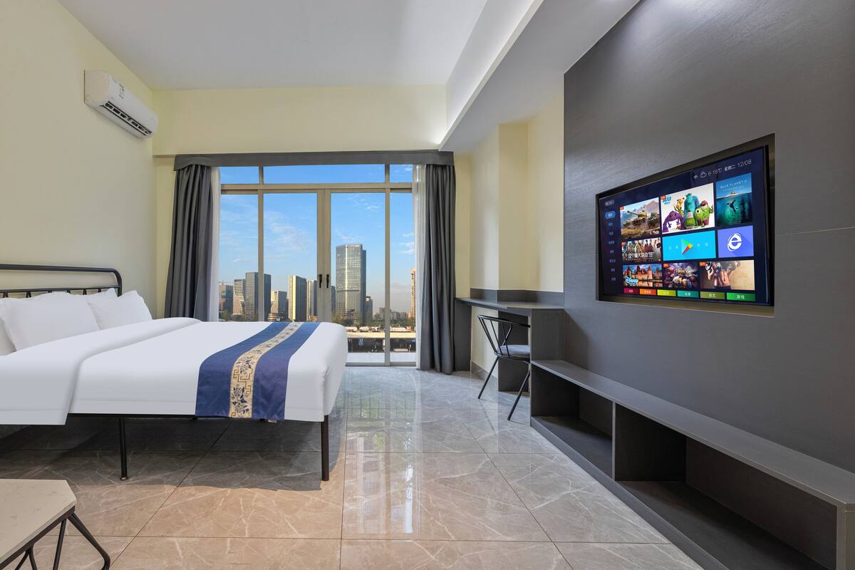 Comfort Double Room, Balcony, City View