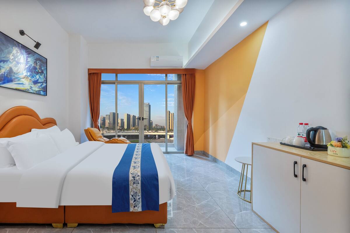Superior Double Room, Balcony, City View
