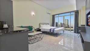Comfort-Doppelzimmer, Balkon, Stadtblick