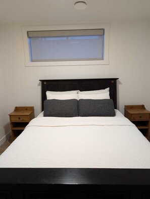 1 chambre, fer et planche à repasser, Wi-Fi, literie fournie