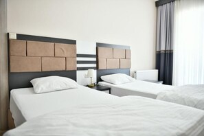 Unclassified image, 2 of 15, button - altın otel (Sarıkamış)