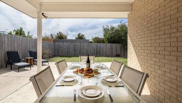 Outdoor dining