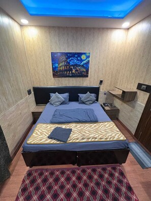 Deluxe Double Room, Balcony, City View | View from room - metroview rooms & celebration (delhi)