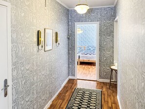 1 quarto, acesso à internet