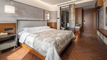 Comfort Single Room, 1 Queen Bed, Non Smoking, City View