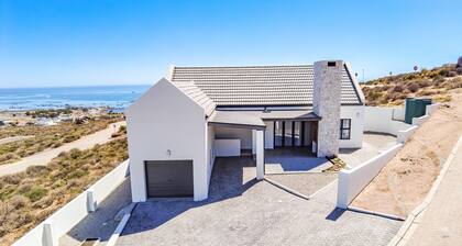 Cozy Cove @ St Helena Bay