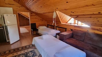 Standard Double Room | Free WiFi