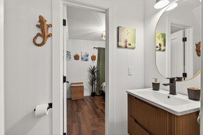 Nicht klassifiziertes Bild, 4 von 40, Schaltfläche