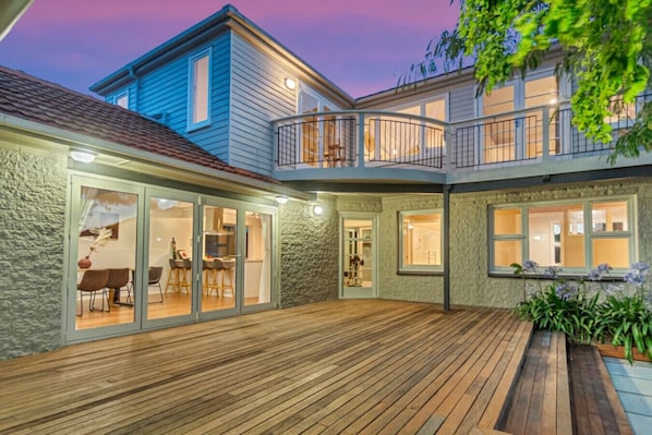 Nicht klassifiziertes Bild, 1 von 27, Schaltfläche