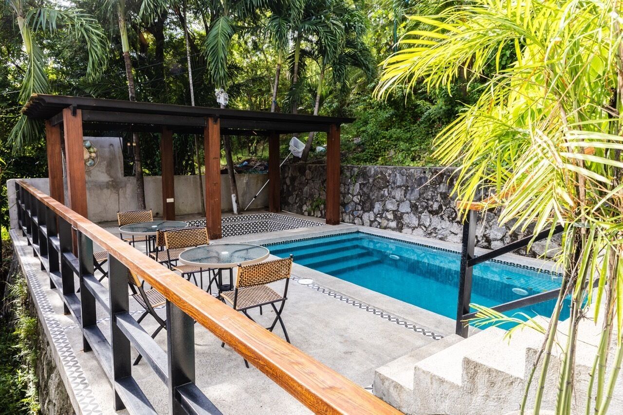 Kolam renang terbuka 