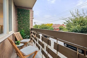 Property grounds - St Kilda Retreat Near Beach & Cafés (St Kilda)