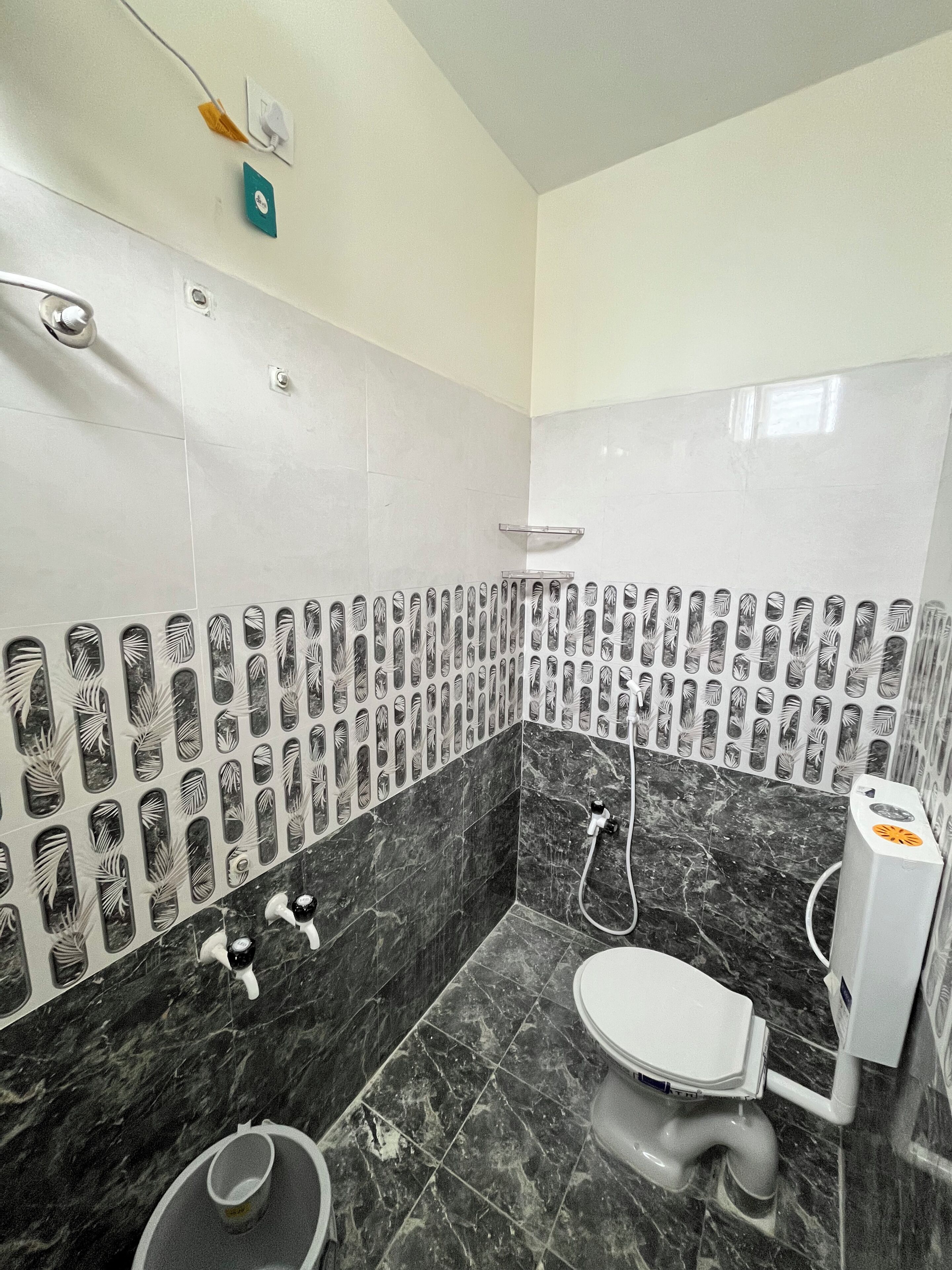 Standard Room, Balcony, Hill View