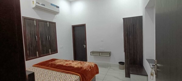 Standard Room, City View | Desk, laptop workspace, free WiFi - Hotel Maa Karni Darbar (Bikaner)