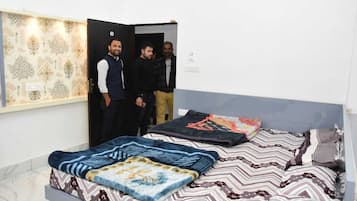 Family Double Room, City View