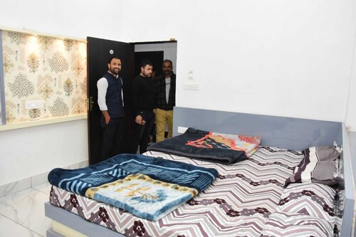 Hotel Maa Karni Darbar