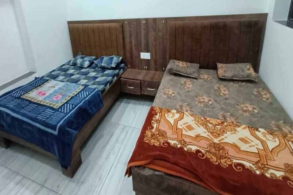 Family Room, City View