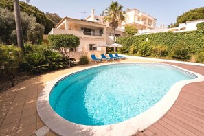 Nicht klassifiziertes Bild, 2 von 40, Schaltfläche