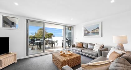 Sea Spray Apartment - A beachfront stay in Lorne