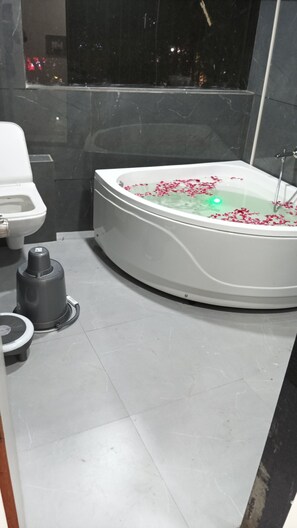 Free toiletries, slippers, towels, soap - HOTEL GERMAN (Gandhinagar)