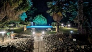A heated pool - Exklusivität Korsika, Steinhaus mit Charme by Interhome (Moriani-Plage)