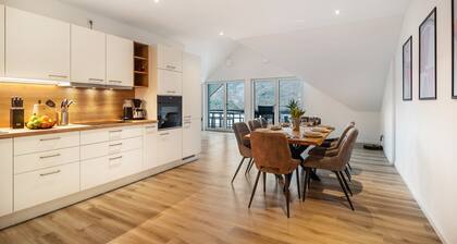 Apartment 'Moselbude Kröv' with Moselle View, Sauna, Terrace, E-Bikes Included, Grill