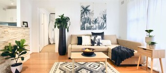 Coastal Stay | 500m to Beach & Cronulla Centre