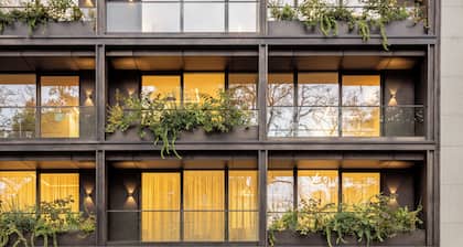 Studio ZEN-Oase, Luxurious, Quiet, City Center for Business or Holiday, 40 m2