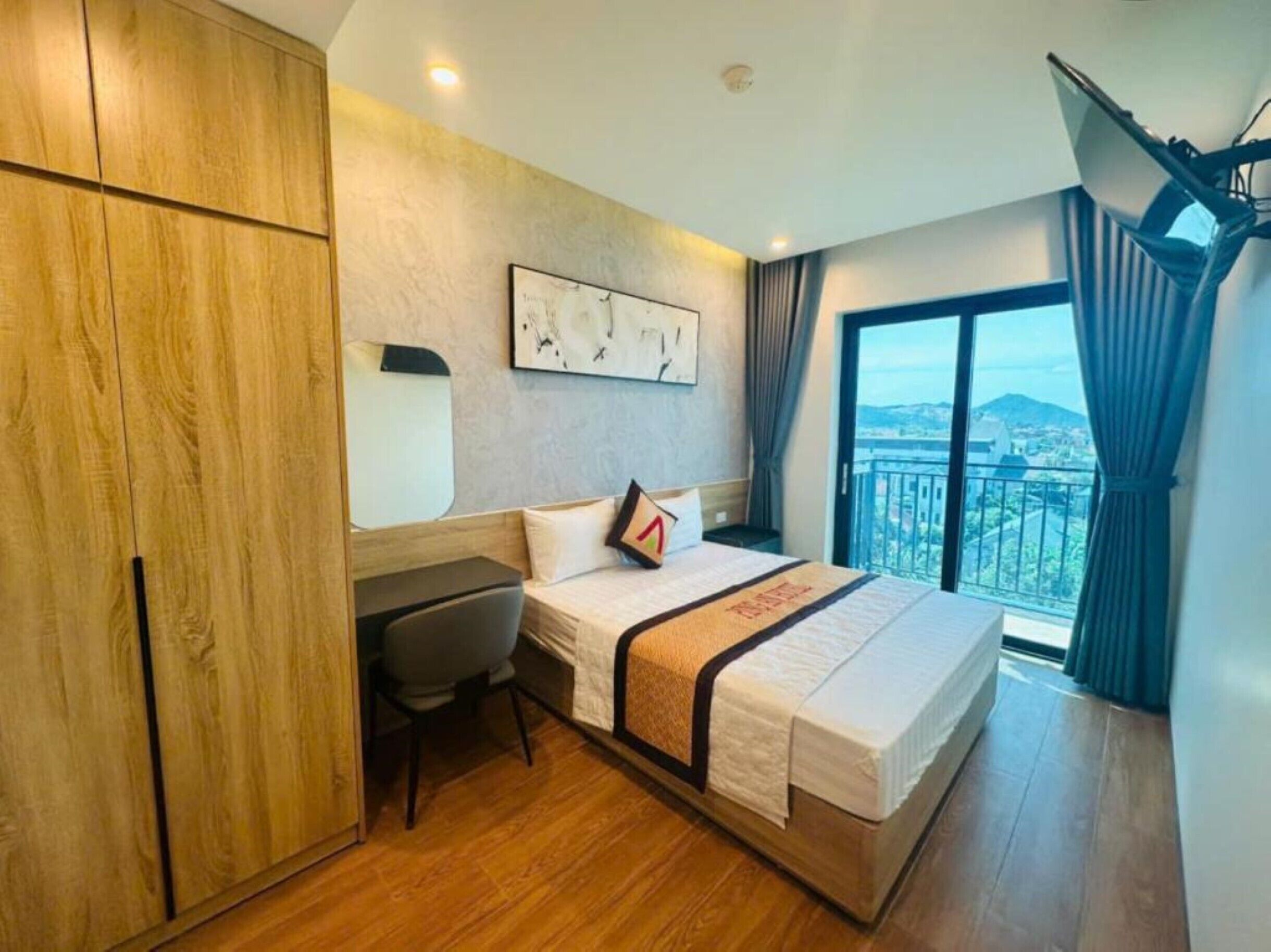 Double Room | Free WiFi, bed sheets