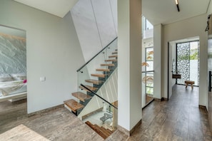 Interior - Snow White Villa 1 3-Bedroom Haven near the Beach (Kutuh)