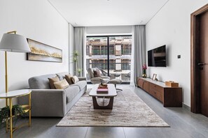 Imagen sin descripción, 3 de 50, botón