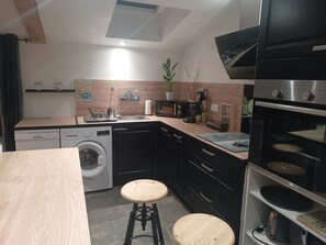 Unclassified image, 2 of 11, button - Gîte 4 people, air-conditioned, swimming pool, 30mn Puy du Fou, with family or friends. (Chantonnay)