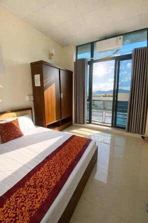 Free WiFi - An An 2 Hotel  (Hung Nguyen)