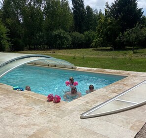 Pool - A quiet, comfortable Sologne-style vacation rental with a lake and a pool—ideal for families (Langon-sur-Cher)