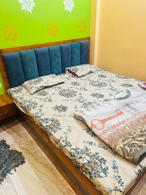 صورة غير مصنفة، 2 من 11، زرّ