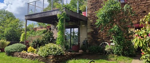 Bed and Breakfast 'La Chambre Des Fleurs' with Shared Pool, Private Terrace and Wi-Fi