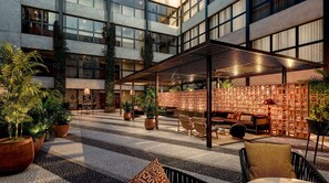 Exterior - Thompson Seville, by Hyatt (Seville)