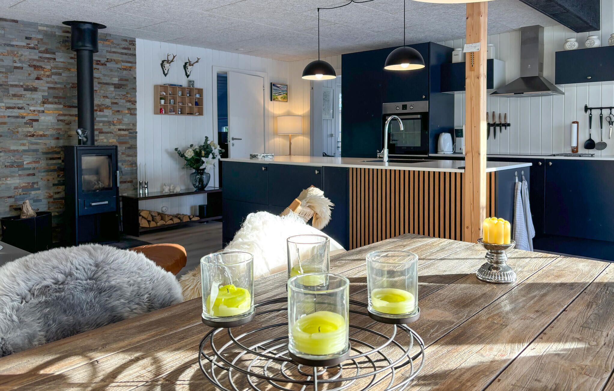 Kühlschrank, Herdplatte, Geschirrspüler