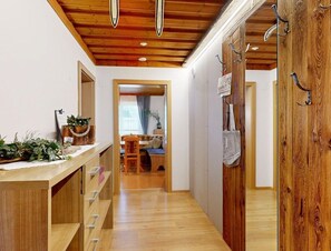 Nicht klassifiziertes Bild, 5 von 63, Schaltfläche