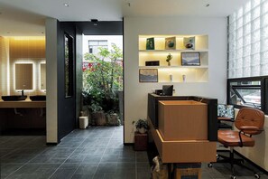 Reception - Good Night Hotel (Zhangjiajie)