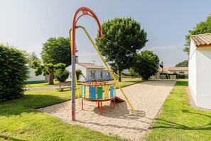 Aire de jeux - extérieure