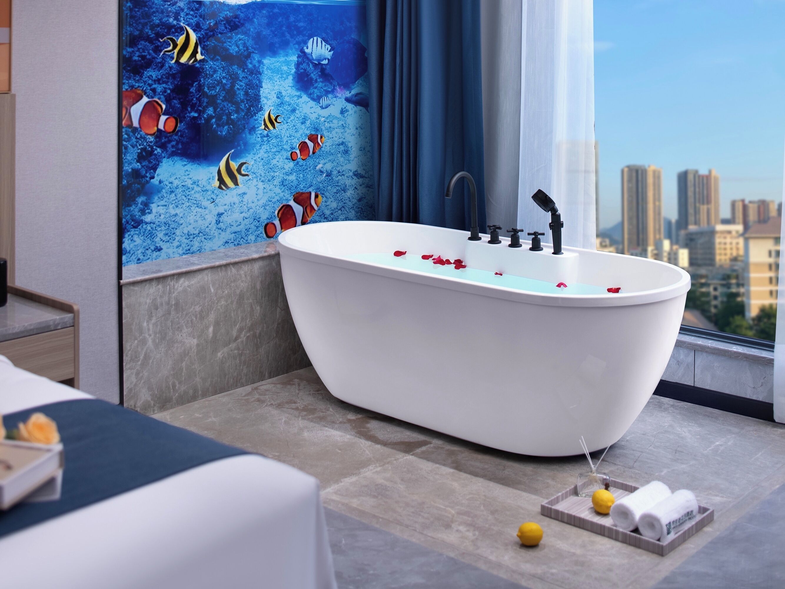 Superior Double Room Single Use | Bathroom | Free toiletries, hair dryer, towels, soap