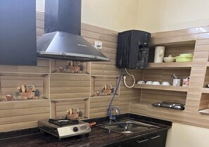 Nicht klassifiziertes Bild, 2 von 6, Schaltfläche