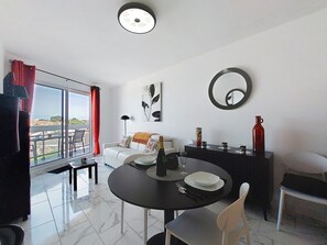 TV - La Frégate by Interhome (Vaux Sur Mer)