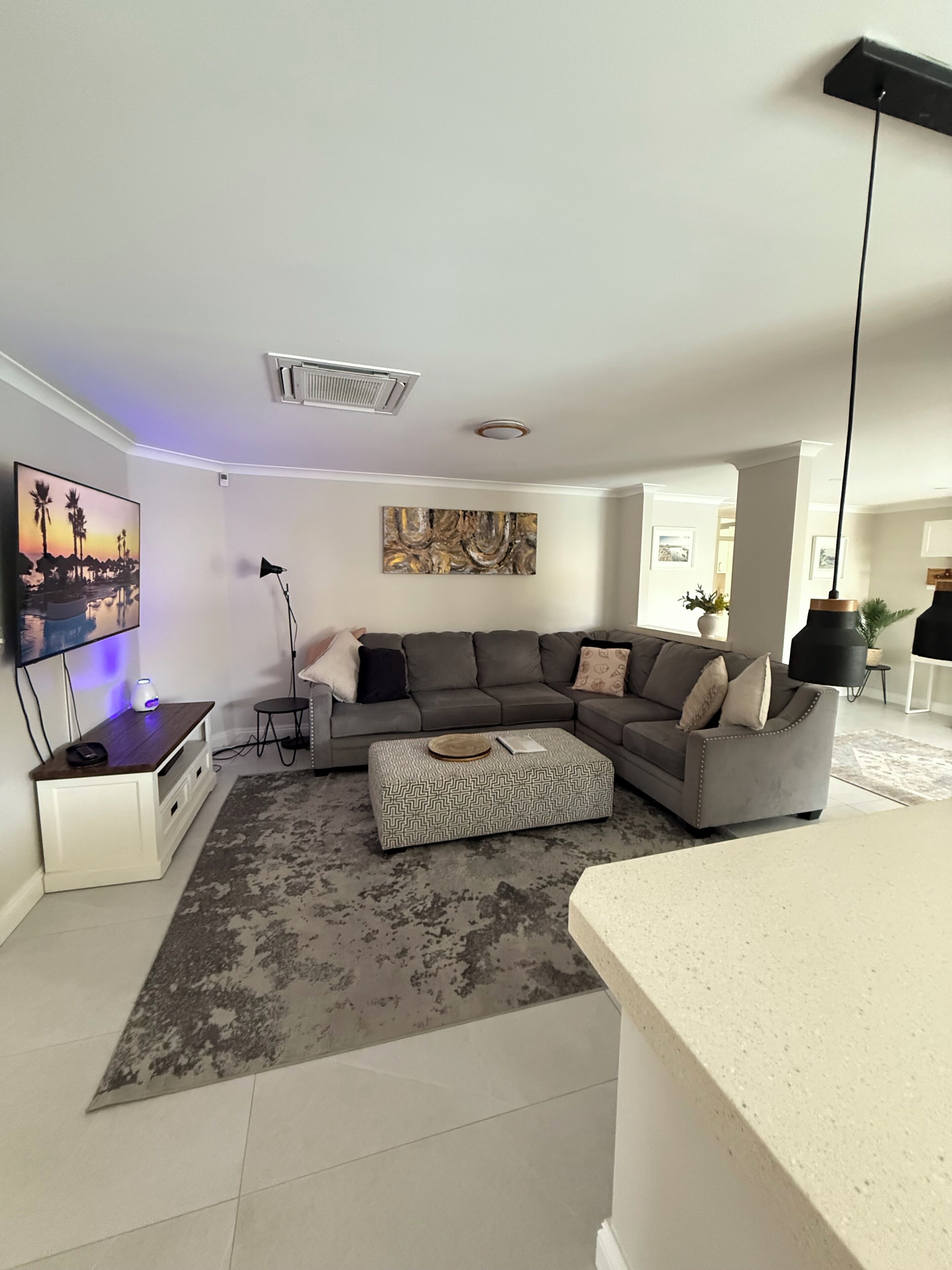 Smart TV, books