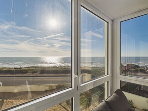 Interior - Sea view, beach 300 m away, apartment for 5 (Saint-Hilaire-de-Riez)