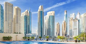 Outdoor pool - LUX The Marina View Suite 2 (Dubai)