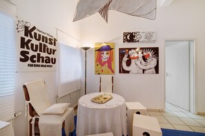 Interior - Atelier Suite in Central Reutlingen, Near Main Station (Reutlingen)