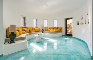 Interior - Amore Rentals-Villa La Torre: iconica dimora a Massa Lubrense con vista su Capri (Massa Lubrense)