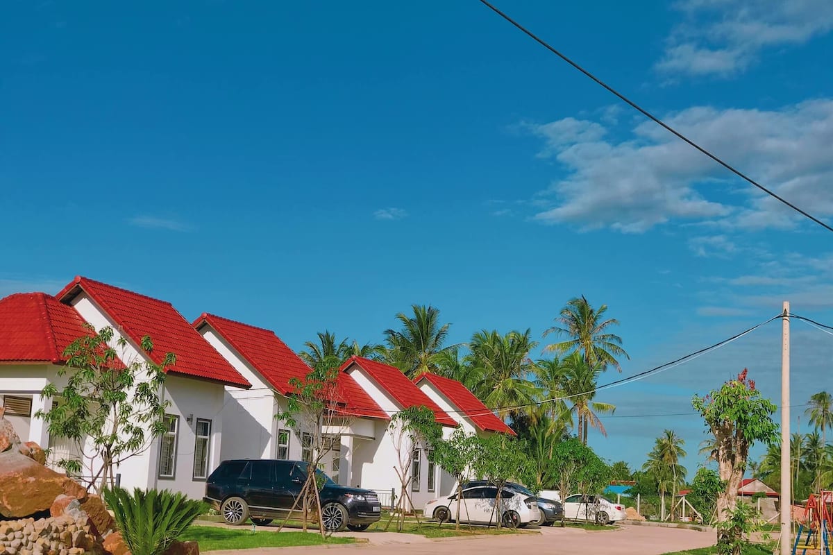 Villa familiar, balcón, vistas al jardín
